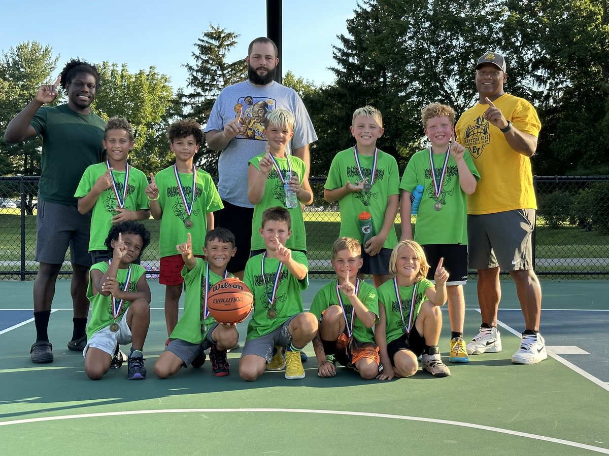 boys_ey's tweet photo. Your Blacktop Bash Champs! Congrats to our EY players and Coach Nico, Brown, Cook, Weaver, and Deshields! https://t.co/aJ5DAIO0i8