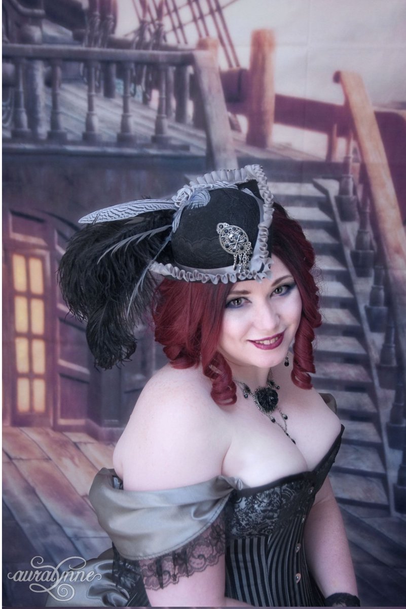Aesairas's tweet photo. I am loving my new profile photo from @BeansCreates! https://t.co/L1Ssc0Unzy  Thank you so much Beans!💜 
The corset is based on my personal corset and one of my favorite designs by @auralynne ((used with her permission 💕)) Changed from silver to purple cause I love purple! 💜 https://t.co/wUbAnYzBgs