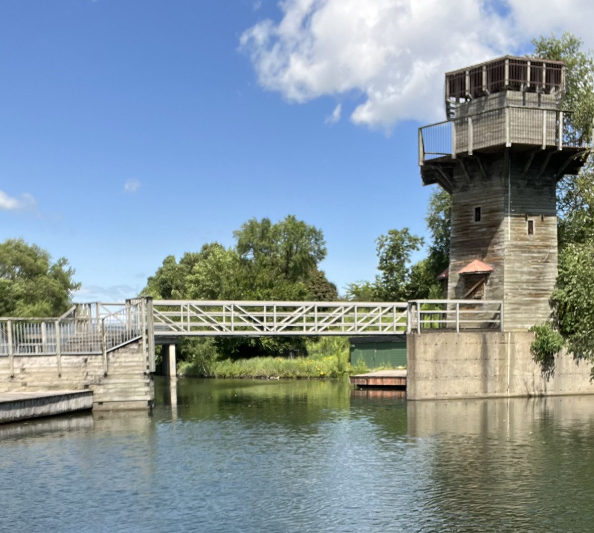 AtourDuMonde's tweet image. A day of #activerest #paddling #SUP #ParkJeanDrapeau #Montreal #Mtl #mtlmoments