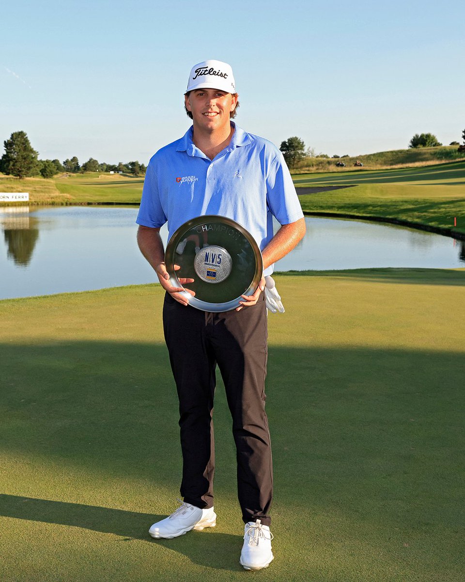 KornFerryTour's tweet image. The newest member of the winner's circle @TraceCrowe. 🤩

#BartstoolNV5