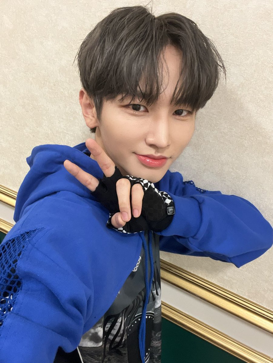 ATiny_WayZenNi_'s tweet photo. Happy Jisu Day January 19, 2000 #ChoiJisu #to1 #toogether #Jaeyun #JYou #Donggeon #Kyungho #Daigo #Chan #Renta #Yeojeong #kpop #idol #bias #dancer #singer #happyJisuday https://t.co/SzaALON5lA