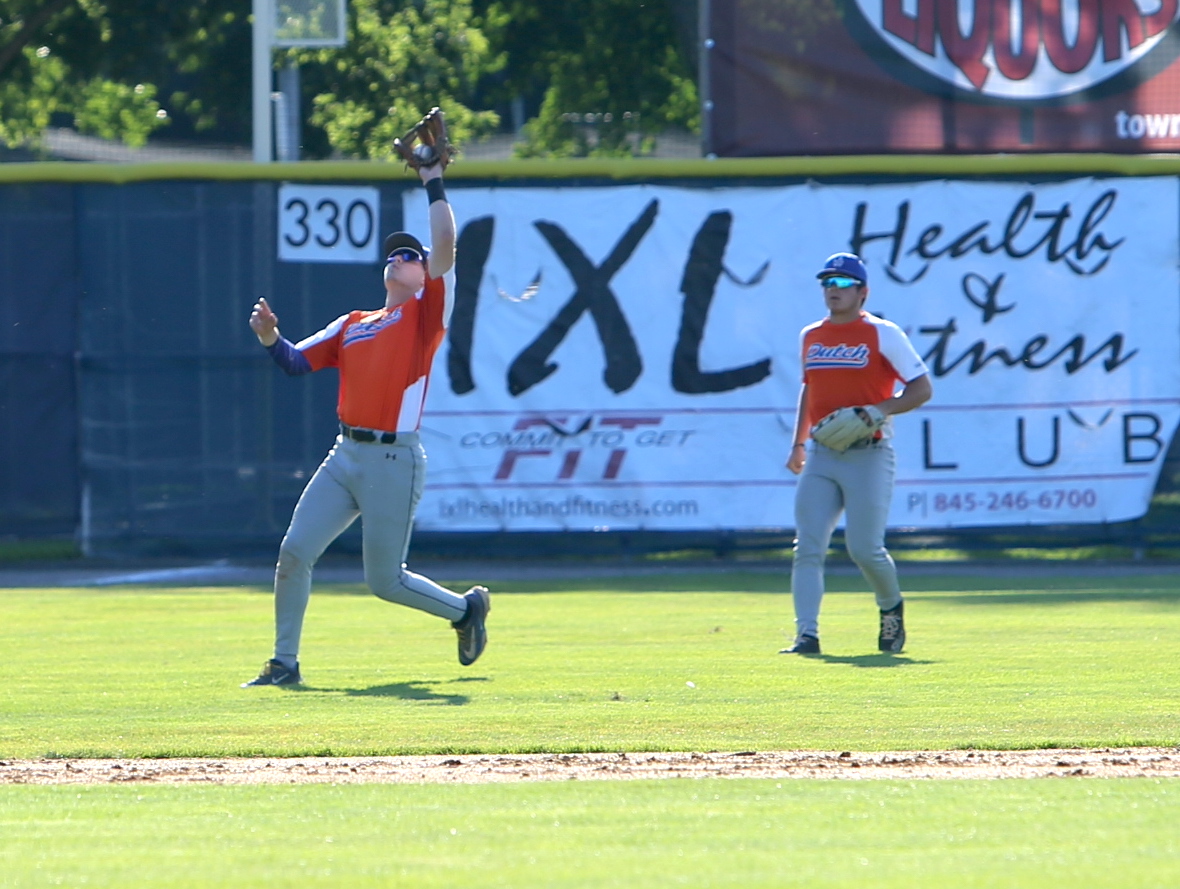 The Dutchmen's season came to an end this evening after falling to the Stallions 5-3 in the Quarterfinals. Greg Shaw III went 5 innings giving up 2 runs (1 earned) on 4 hits while striking out 2 & walking 4. Nick Plue & Joe Karpierz went 1-4 w/ an RBI. @theAEnews @DutchmenPGCBL