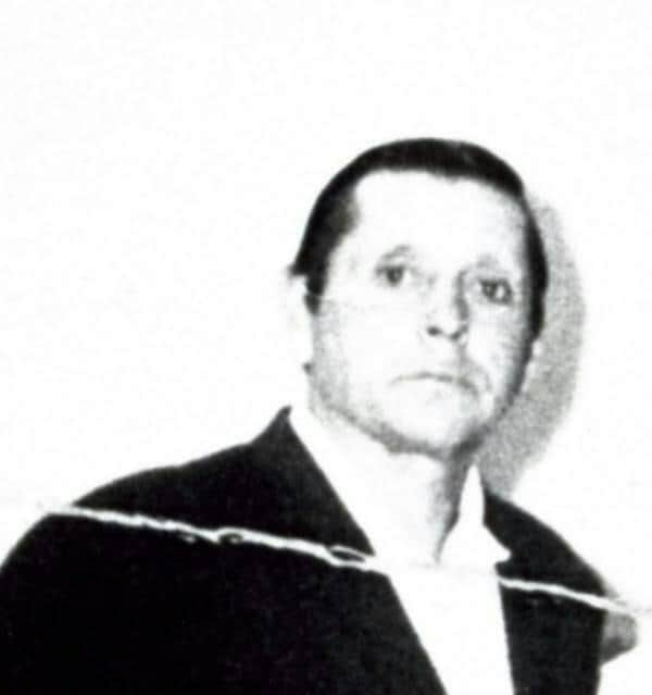 RadioUmbral's tweet image. Juan José Paillalef Paillalef, casado, mecánico, militante del Partido Comunista, fue detenido el 31 de julio de 1977 en la ciudad de Arica. 
La detención fue practicada por agentes que pertenecían al SIM
Es un detenido desaparecido 

No Olvidamos 
No Perdonamos