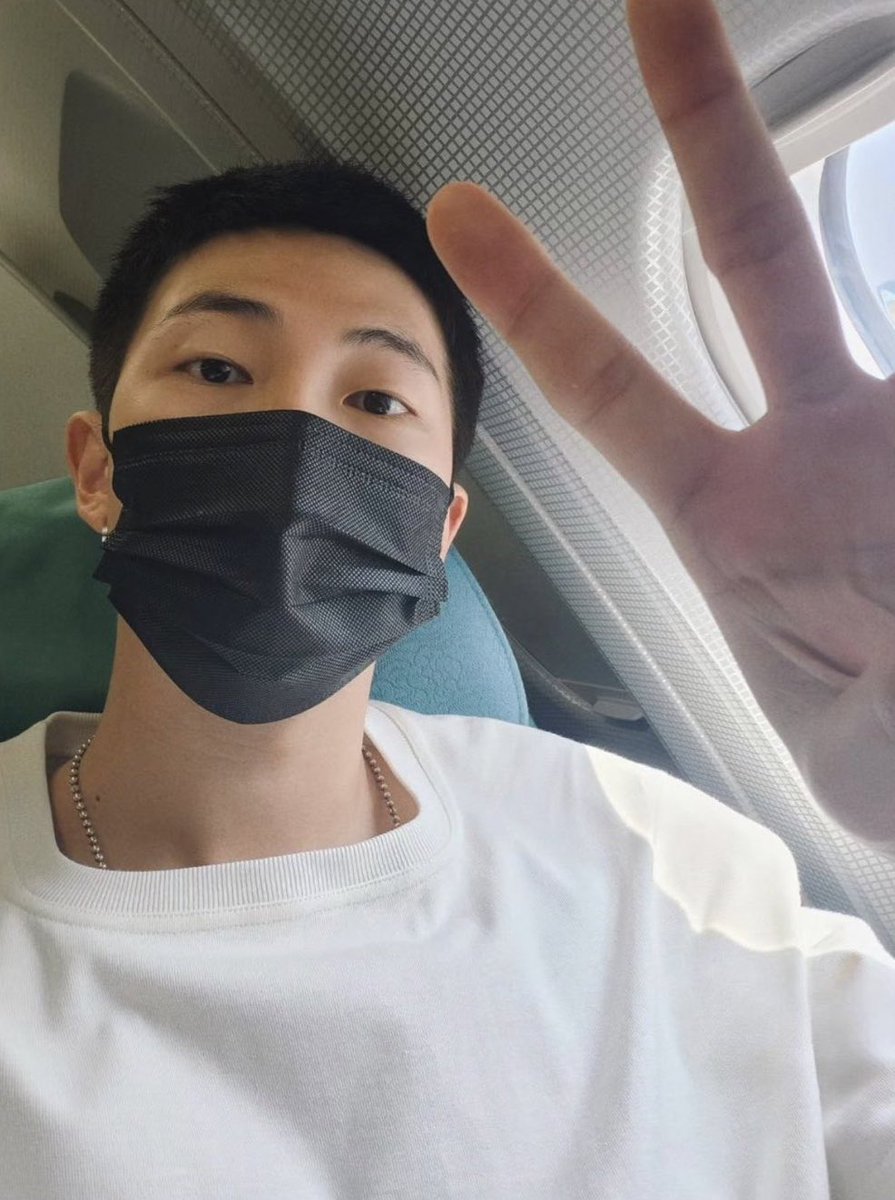 galleryofRM's tweet photo. KIM NAMJOON, THE MAN YOU ARE https://t.co/R2gXxm4L5Z