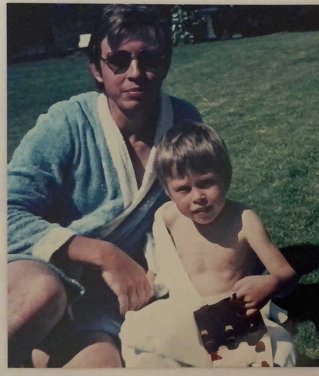 Walter Isaacson on X: "Elon Musk's father instilled his drive but also his  demons, beginning at an early age. In my book, Elon and his brother Kimbal  tell vivid and psychologically brutal
