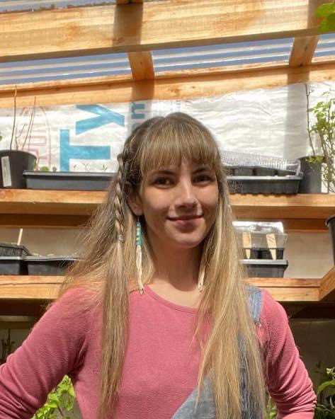 Meet our staff! Jen Lightning Soifer runs our garden programs in Bella Bella, including the La̓iás, Granny Gardens program, and community workshops and supports. She has a magical knack for making beautiful things grow! Ǧiáxsix̌a for being part of our team Jen! ☀️ #TeamQqs