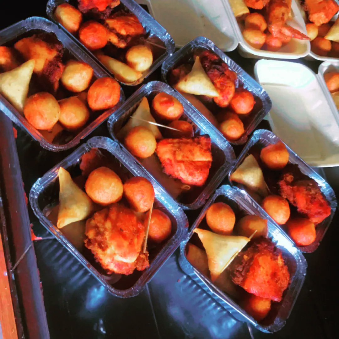 fweshofficials's tweet photo. Everyone deserves the very FWESH bite of Small Chops! #smallchops #abeokutasmallchops #fwesh #fweshbasketsfoods  #FWESHmakesRightsmallChops https://t.co/SxDU1XmFhF