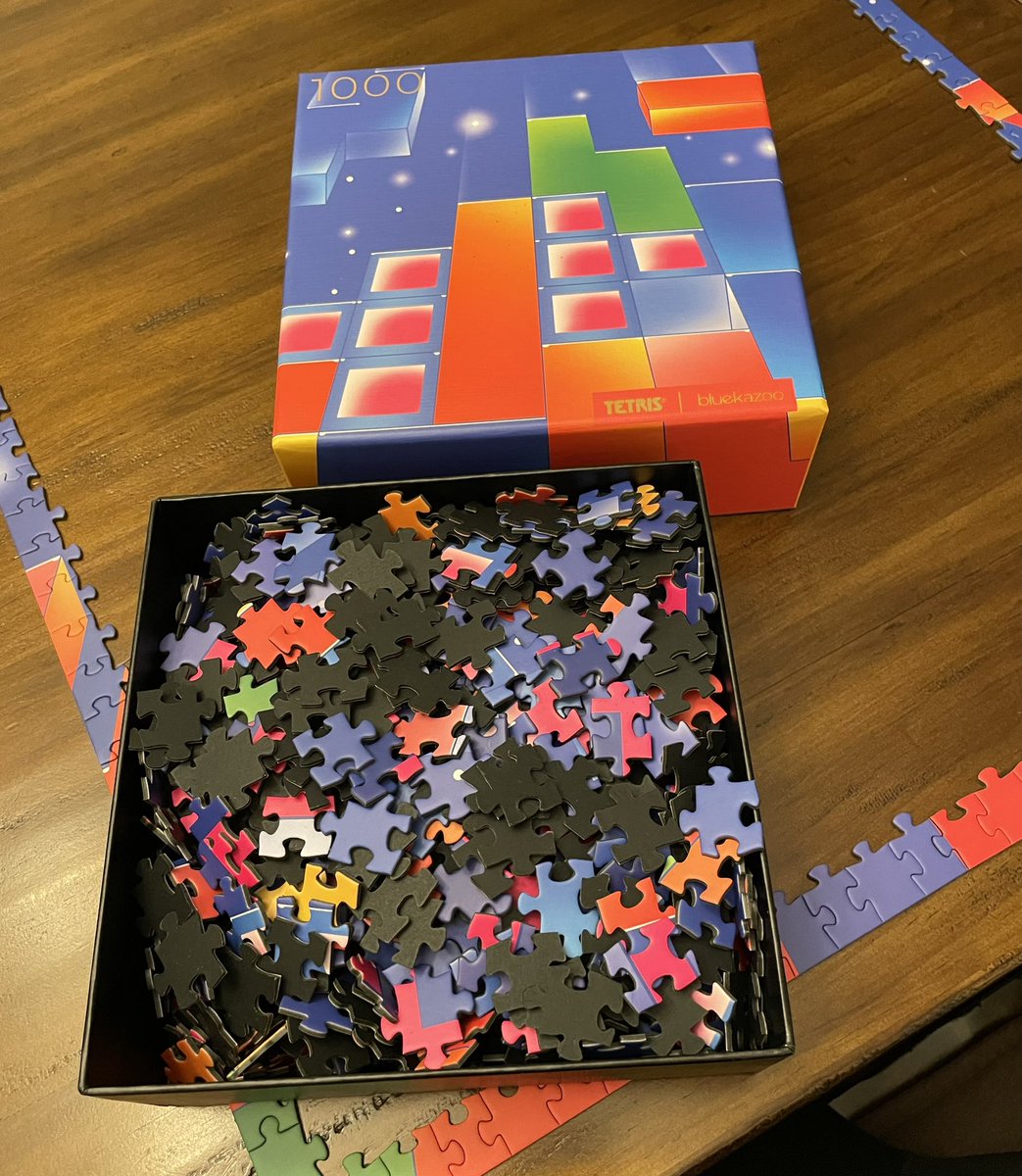 Just getting started on this new <a href="/BlueKazooGames/">Blue Kazoo</a> Tetris puzzle and already SUPER impressed with the quality. Sturdy pieces, clean cuts, no dust - amazing!Finished product will look like the old school NES box art.