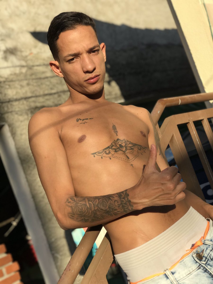 rodrigues_offc's tweet photo. No Instagram/ no Twitter 😈❤️‍🔥 https://t.co/5GZRSUdrq5