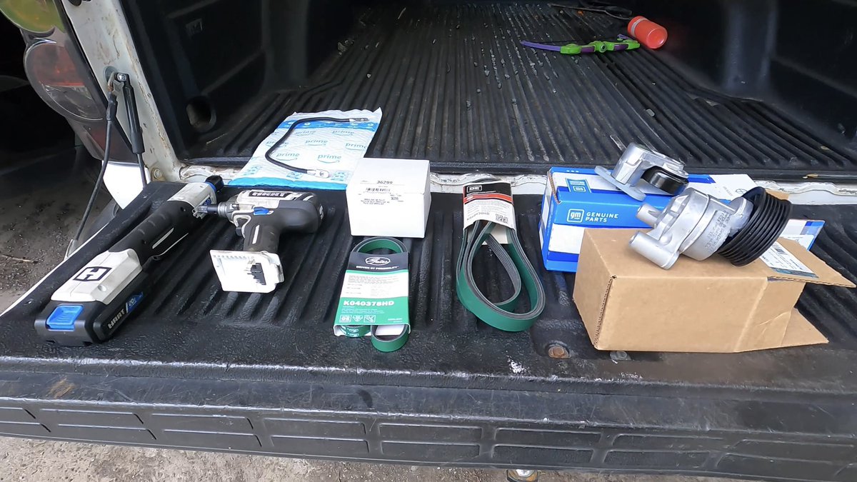 ZPTVofficial's tweet photo. https://t.co/vPdKBW5WFt New video is LIVE NOW!! Installed all new belts, tensioners, and pulleys on the silverado!! DON’T MISS IT!!! #rockauto #diy #youtube #youtuber #chevy #chevysilverado #z71 #lm7 #upgrade #new #install #roughcountry #lifted #v8 https://t.co/DYpasaYaJF
