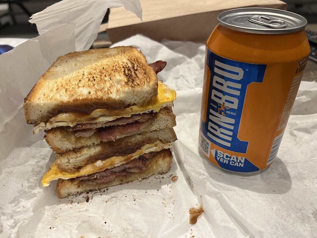 KeithTotp's tweet photo. Have spent an
Excellent Weekend helping friends make an Excellent Album.
Got to have the best Studio Breakfast each day too!
I love what I laughingly call My Job.
#WhatATimeToBeAlive
#GoodOldLife
#FullyRecommended
#Etc https://t.co/ip4Jibwjm3