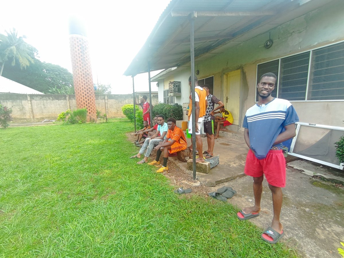 IsiuwaStudy's tweet photo. @Kel_Chinonso 🤝 Beyond the game, it's a great way to network and exercise with peers. Join me every Sunday at 4pm for some beautiful football at Isiuwa Study Center. Let's have a blast together! 🙌 #SundayFootball #IsiuwaStudyCenter" https://t.co/ql3nXlkq9o