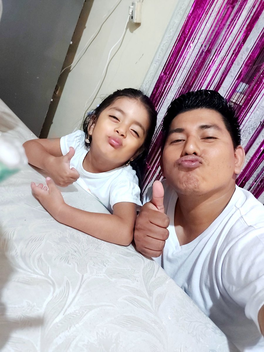 richardavidsfc's tweet photo. Con mi princesa❤
#mía #Richardavidsfc https://t.co/fil5bSWXf5