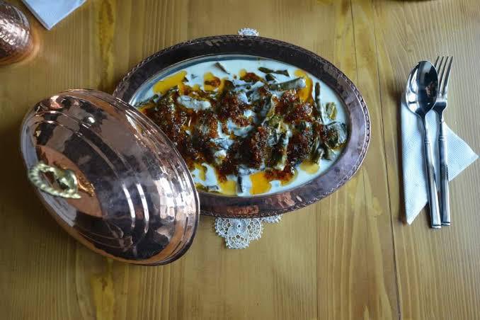 yesilyurtbeltr's tweet photo. #MasterChefAllStar ‘da Yeşilyurt’umuzun Coğrafi İşaret Tescil Belgeli ‘Kiraz Yaprağı Sarması’ na yeni bir yorum getirilmiş 🙃

Sizce hangisi daha güzel? 😇 https://t.co/5RRdBvQ6lb