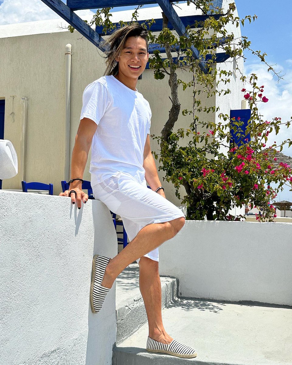 teddyjonct's tweet photo. Santorin 🇬🇷 there is sun ☀️ https://t.co/zXGaf63Bxr