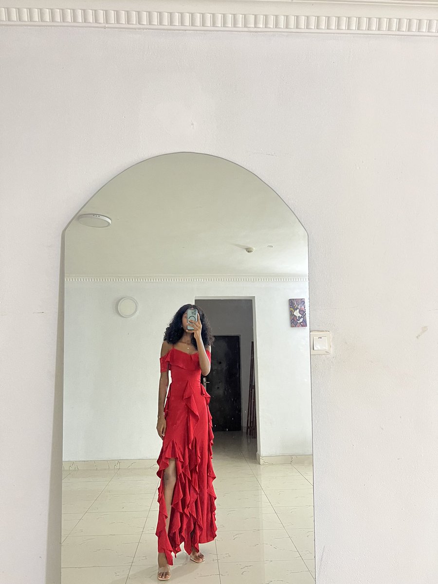 TellItToSteph's tweet image. Me in red 🛑&amp;gt;&amp;gt;&amp;gt;&amp;gt;