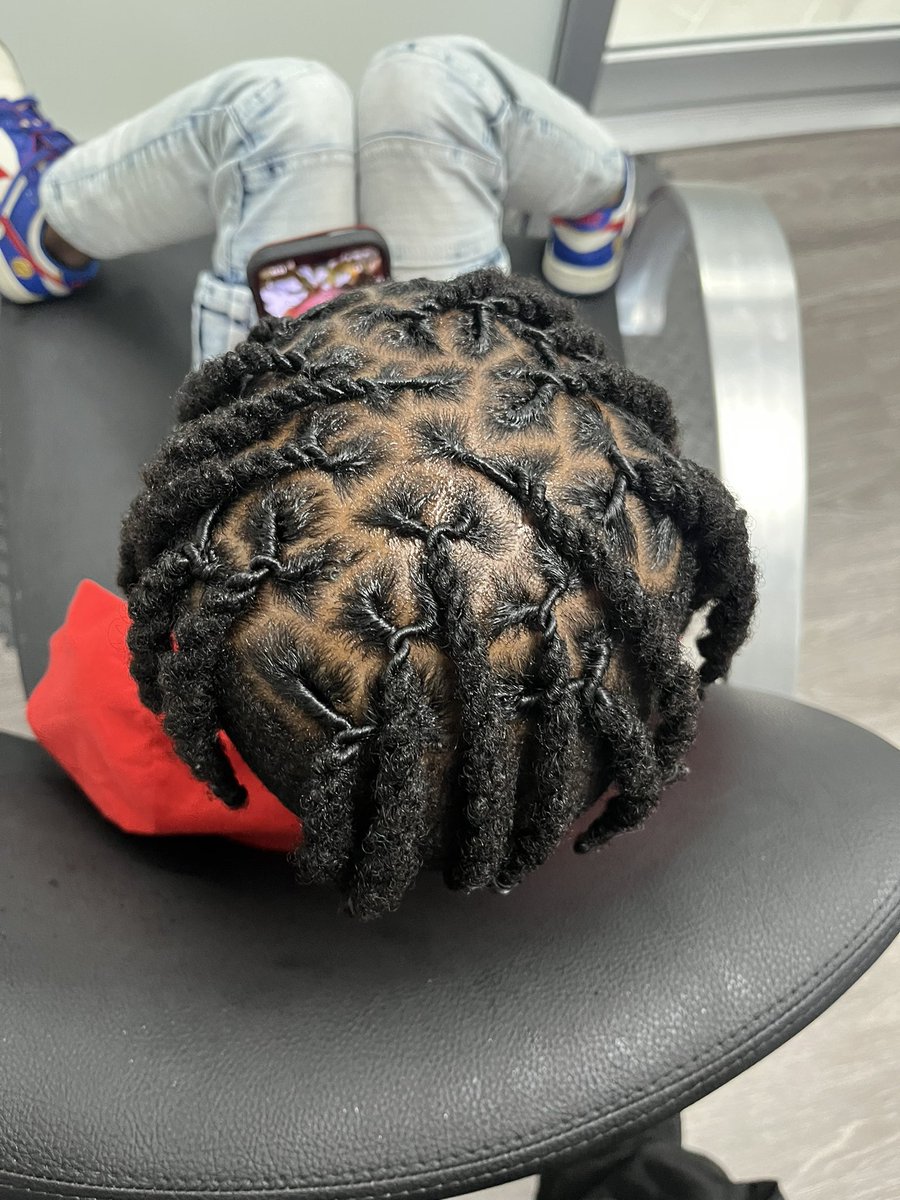 Wazia_'s tweet photo. 🌍 Wazia’s World of Locs 🌍
- Tap In
#NashvilleLoctician https://t.co/eir1XAiIoS