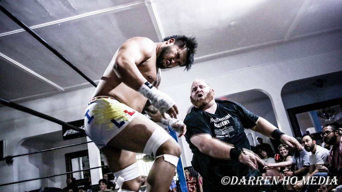 DarrenHoMedia's tweet photo. #GuiltyByAssociation (@Islander250 & @365EddieO) vs. #ILLaTribe (@CocoFlash69 & @GuerillaSuge) at @365pw at #WhiteEaglePolishHall in #JamesBay on July 21, 2023.
#365prowrestling #prowrestlingphotography #independentwrestling #prowrestling #professionalwrestling #wrestling https://t.co/DRzWKLIgP8