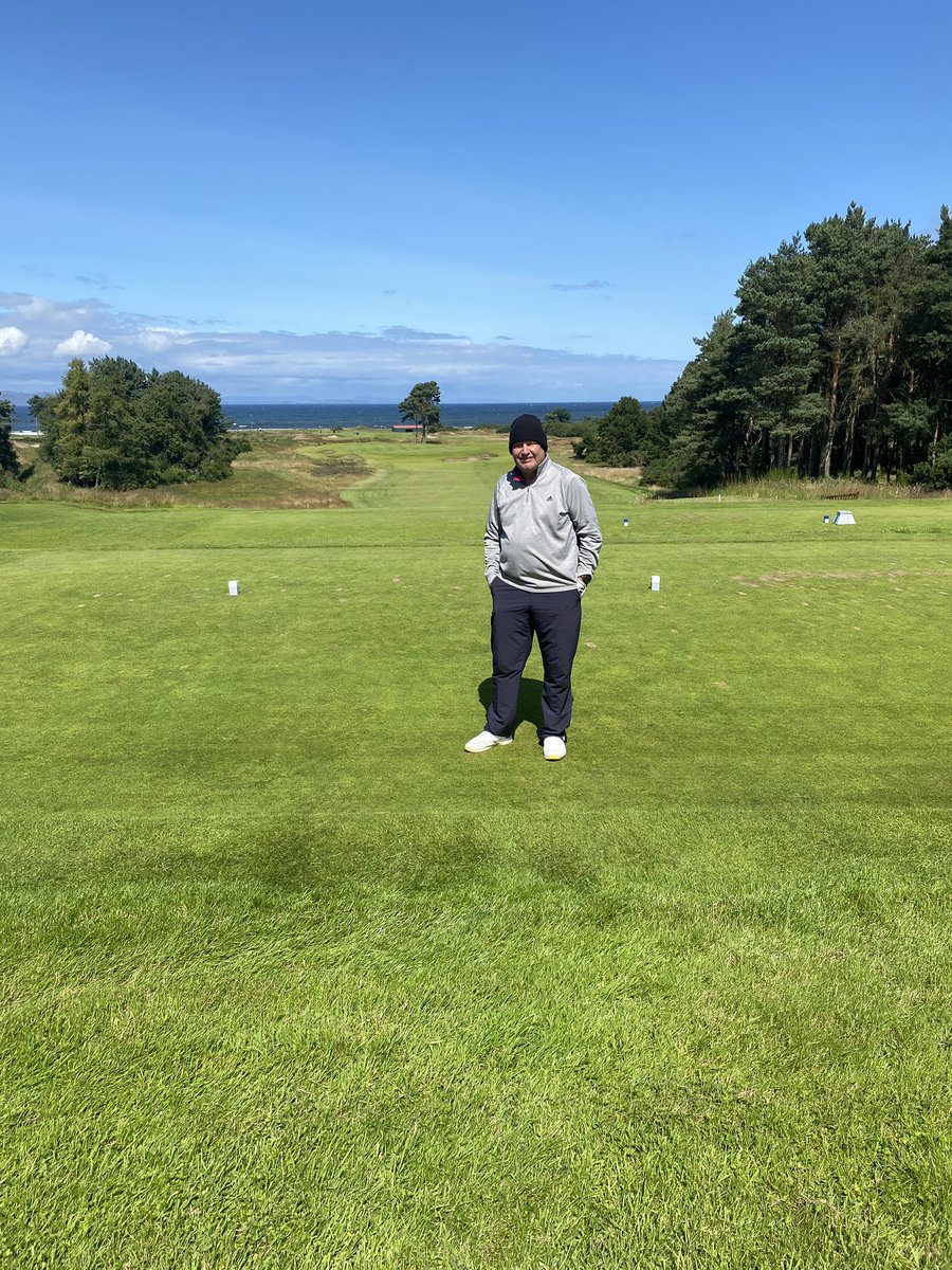 MattCawsey's tweet photo. @Cutterthecaddie @NairnGolfClub https://t.co/5iDl1Dv5os