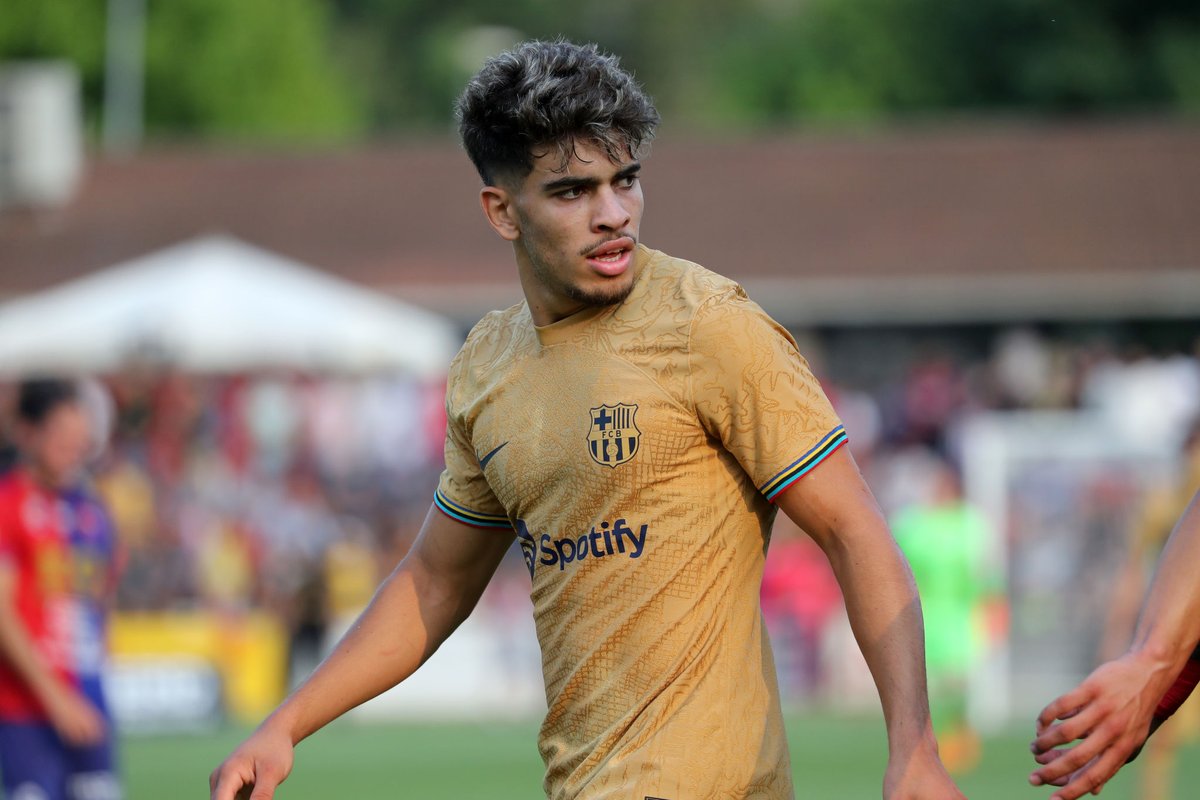 Santi_J_FM's tweet photo. 🚨EXCL : 🔵🔴🇲🇦 #Liga |

◉ Abde Ez has agreed to join Betis

◉ The Moroccan striker has turned down all offers (including Bayer Leverkusen) to join the Spanish club.

◉ No agreement yet with Barça. 

◉ Betis hope  to sell Juanmi before making a convincing offer to Barça.

W @HanifBerkane 

https://t.co/nFvVaGfIGJ