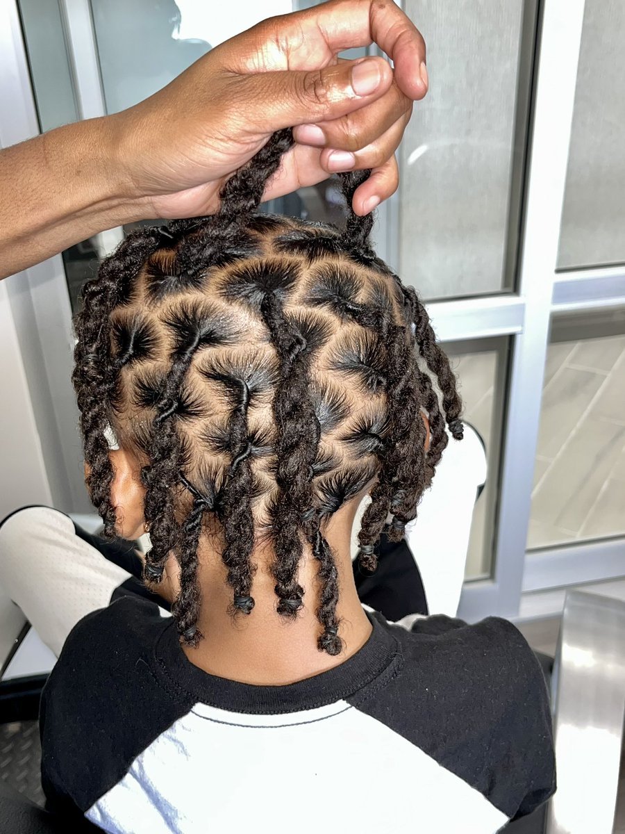 Wazia_'s tweet photo. 🌍 Wazia’s World of Locs 🌍
- Tap In
#NashvilleLoctician https://t.co/SCuGB8LjX7