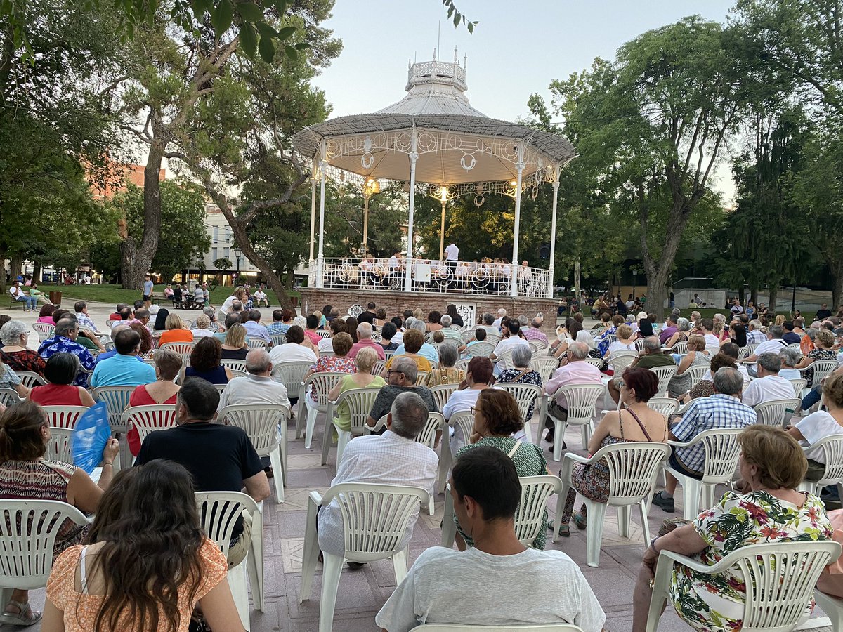 J.David Garcia tweet media