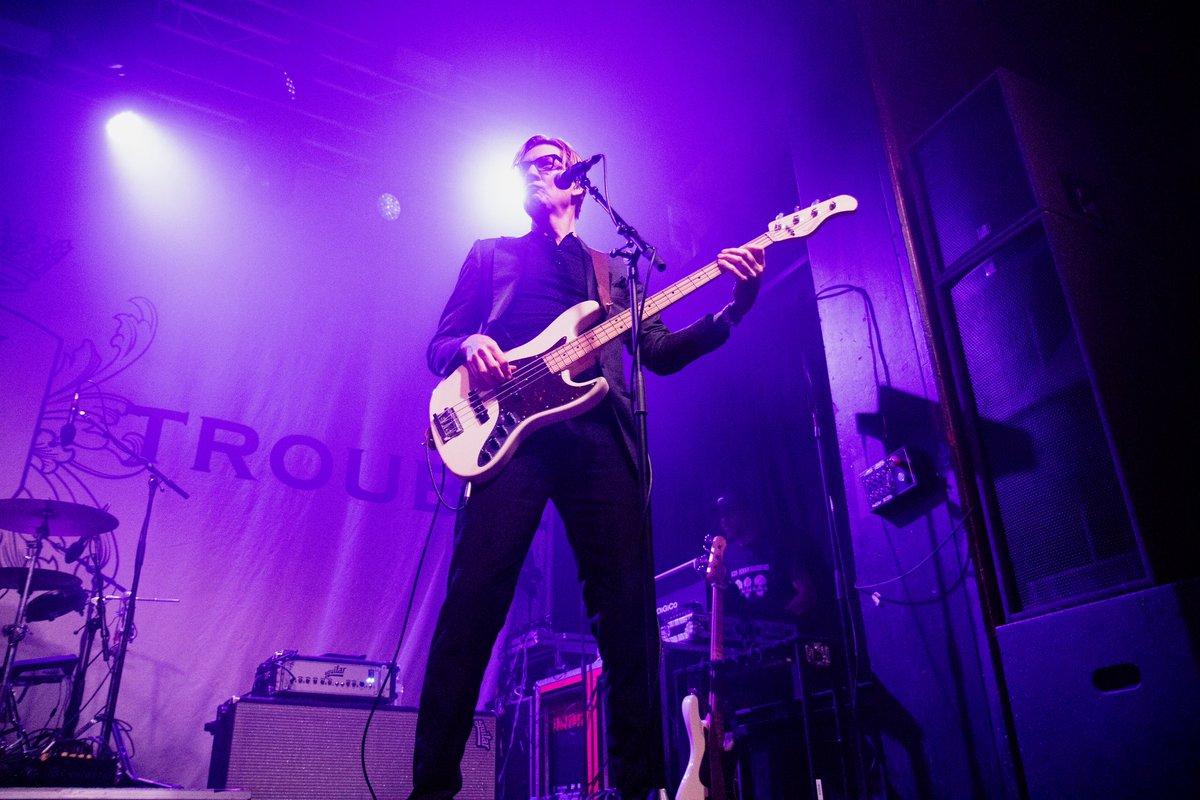 Vintage Trouble tweet media