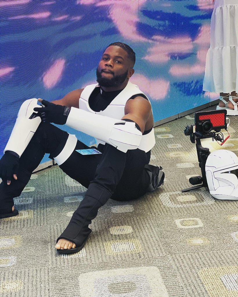 KingxBoDean's tweet photo. My boss ain’t SH*T @dreamconvention
#dreamcon2k23 #dreamcon2023 #AnbuBlackTroopuh #anbublackops #stormtrooper #weekendinaustin #anime #blackexcellence #blerdshit #rdcworld https://t.co/jL5qdFL5iH
