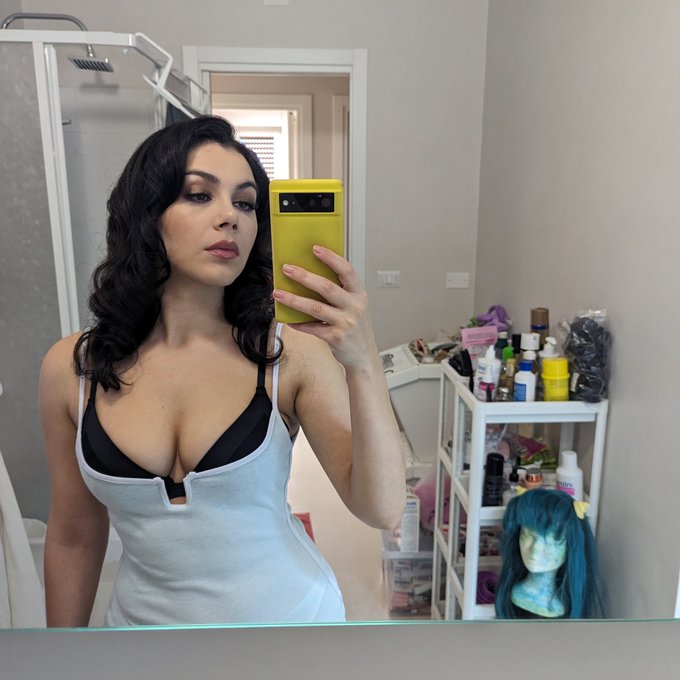 🖤 https://t.co/Y7u3g92xIf