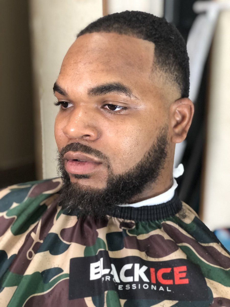 sleeez888's tweet photo. 💈 Dayton,OH💈 📍 #YIspyy #TravelingBarber #OhioBarber https://t.co/7KlEvzMolc