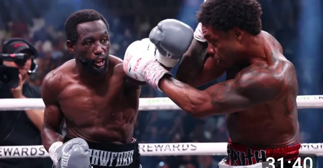 allyours1141's tweet photo. @terencecrawford am proud of you 😍 @ErrolSpenceJr as well as you but I also believe if you would have fought him before ur accident u would not have lost so bad these are to of my favs for this decade jus glad both are safe n healthy after the fight https://t.co/XAOrLthi9U