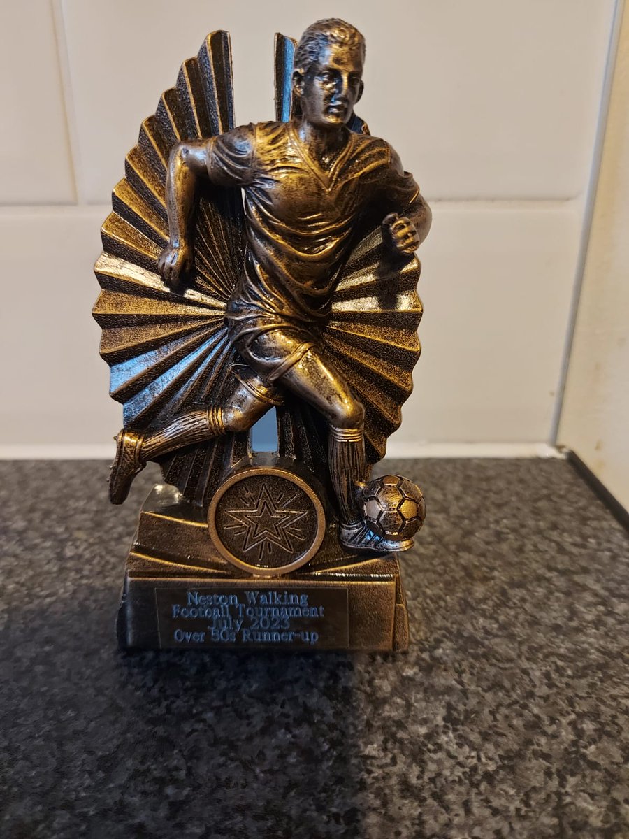 Droylsden Town Walking Football Club reached the finals of the Neston Walking Football Tournament.

Men's 60s winning on pens 5-4
Men's 50s coming runners up, losing 1-0 in a very close final.

So proud of these guys.

A great day made even better with Trophies.

UP THE TOWN ⚽