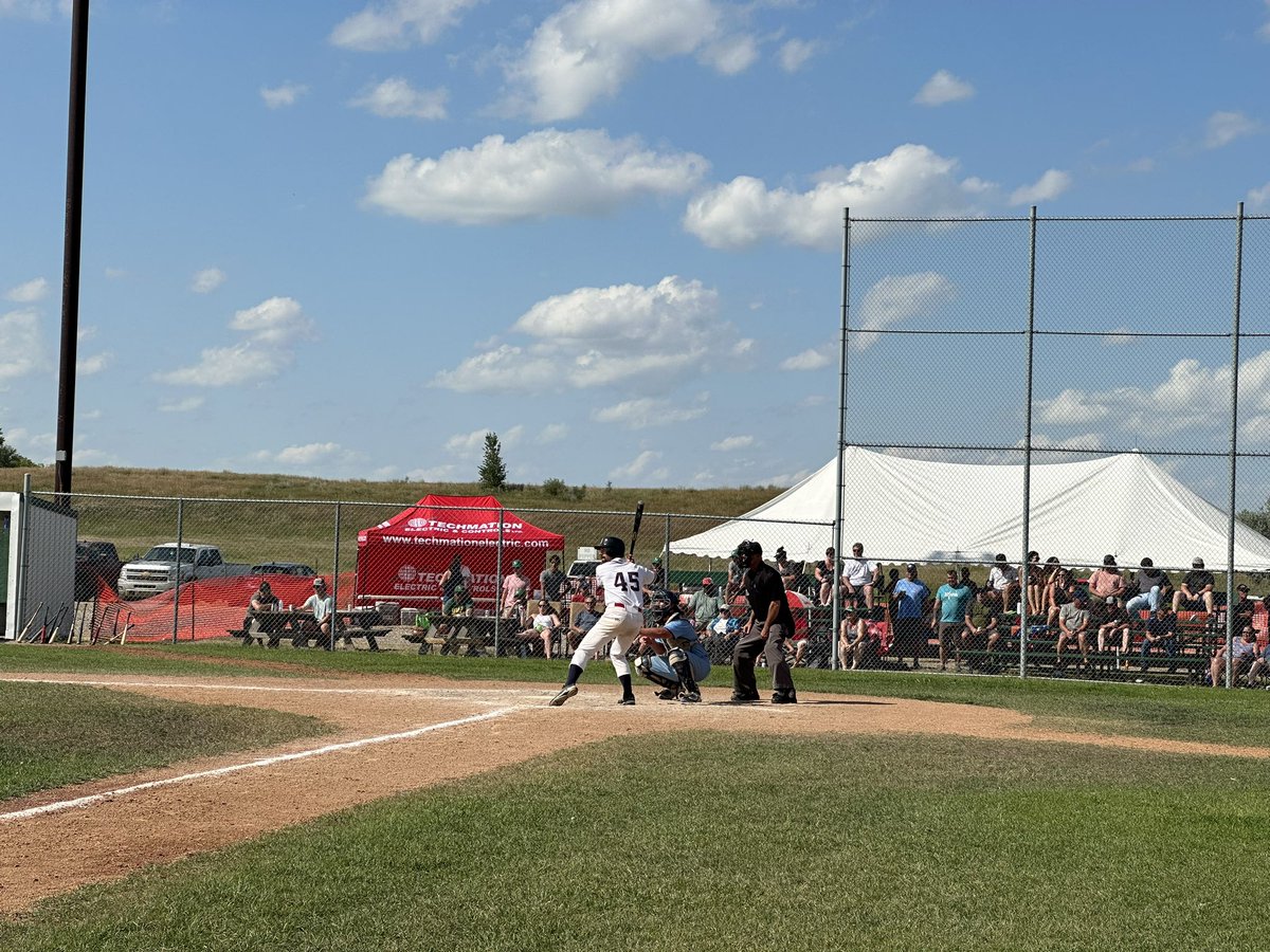 ✅WOLVES WIN!!✅

13-9 over Oxbow and the <a href="/willystaphouse/">Spirits & Sports</a> Wolves are off to the championship at 4:30pm vs Carlyle!

Dylan Lafrentz with the Grand Slam to cap off a 9-run 3rd inning. Carson Perkins goes the distance and earns the 🤠. 

1 game to go, come on out! #Harbourne