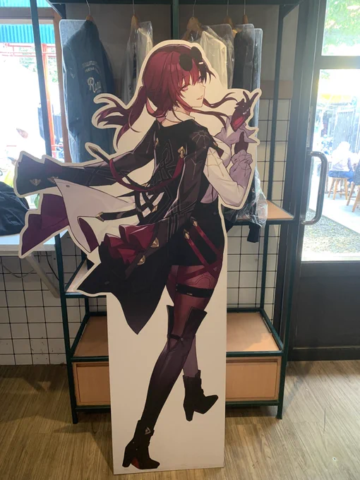 Finally can enjoy last day of hsr collab yesterday…. Kfblade nation rlly eating this well huh 