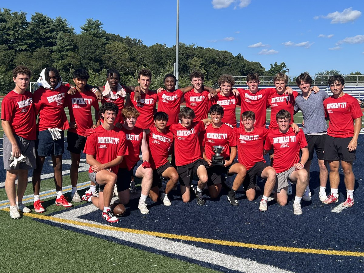 South Regional 2.0
Final
Milton 27
North Kingstown 7 

The New England Championship is Thursday at Xaverian 4-9pm. Teams will be announced once the Wildcards are confirmed. @BostonHeraldHS @AdamKurkjian @sports_ledger @GlobeSchools @newftbj @salemnewssports @itemlive