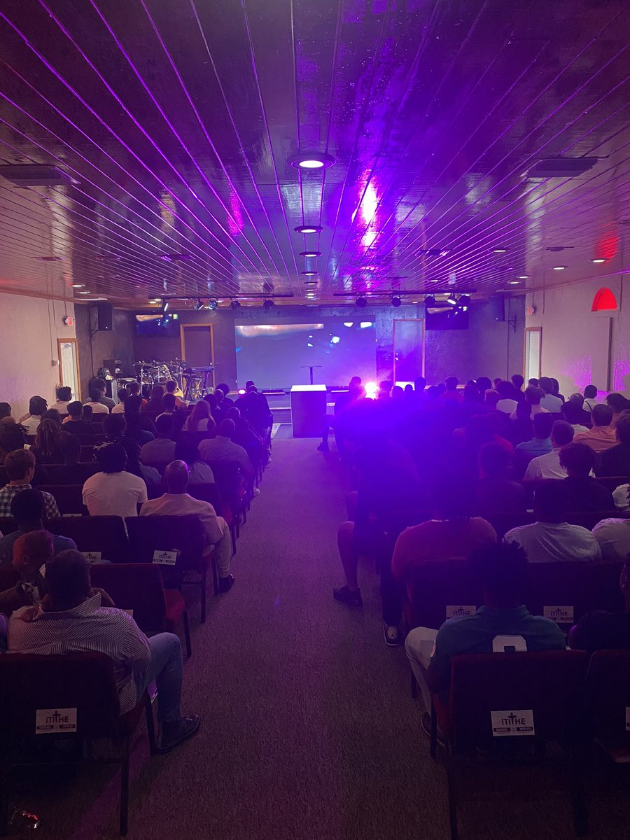 WarnerUFootball's tweet photo. Great Team Church Service Today To Start the Week 🏈. Thank you To The Family Church Of Lakes Wales For Having us. 

#RoyalWay🦁 https://t.co/nfBsc4wXWB