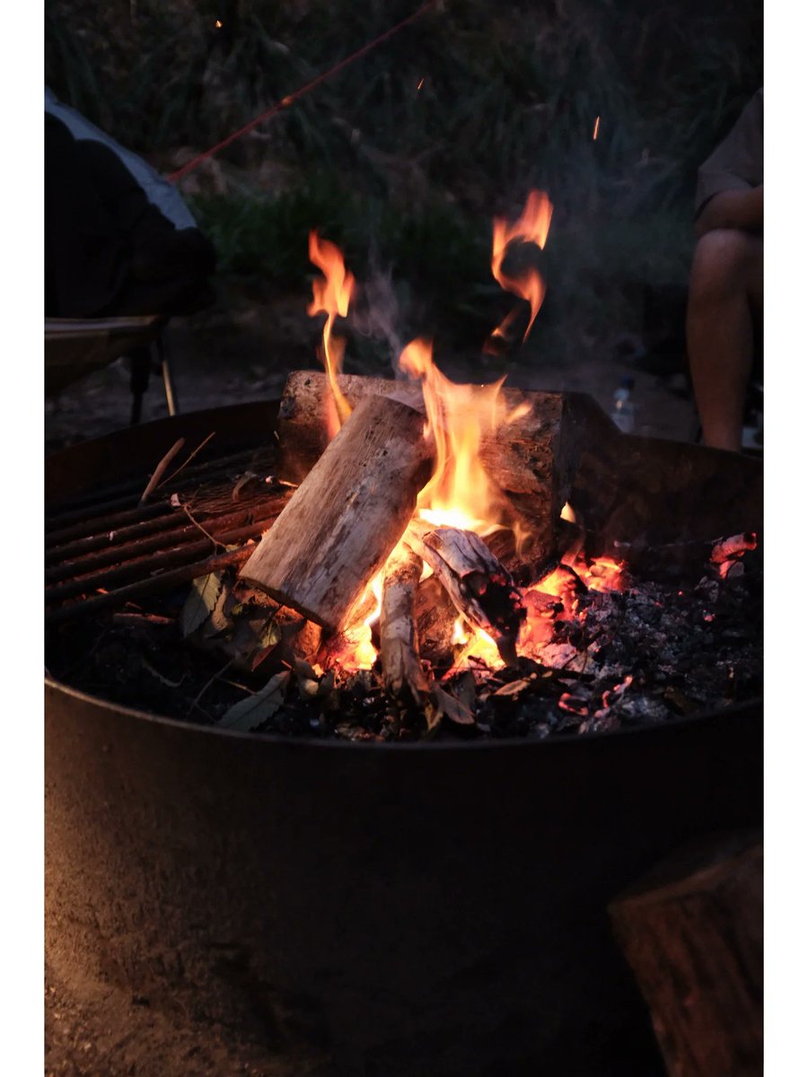 df3a21ds's tweet photo. Even though the wilderness is full of inconveniences and discomforts.

But camping is about learning to enjoy them.

And then to realise that "the present is all there is."😁 https://t.co/B7cTyYt2y0