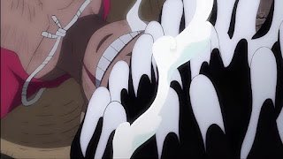 foioguto's tweet photo. VOCÊS OUVIRAM OS TAMBORES DA LIBERTAÇÃO? JOY BOY RETORNOU! O mundo NÃO TÁ preparado pros próximos dois meses de One Piece, vai ser só pedrada atrás de pedrada. O que vocês acham? Chegou a hora de OP furar a bolha e conquistar a galera que nunca quis dar uma chance finalmente? https://t.co/O8aeDJsjuR