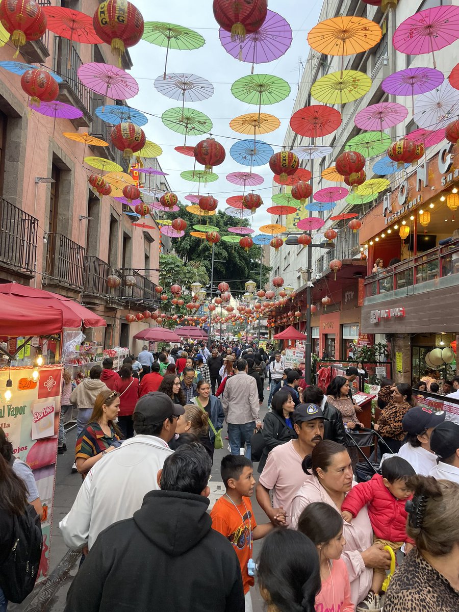 javi_san_cooper's tweet photo. CDMX, la ciudad que nunca te terminas😍
📍Barrio Chino🧧
#mexico🇲🇽 #CDMX #cooptooth https://t.co/Vuhg66fzVP