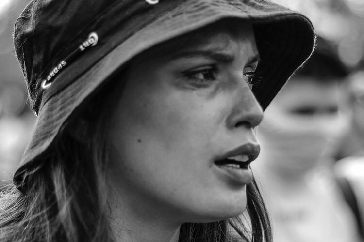 ChileanCrave's tweet photo. New pictures of Coni back in November 4th, 2019 during the Social Outburst

📸: @LuisLobosR https://t.co/t6wzGF6upw