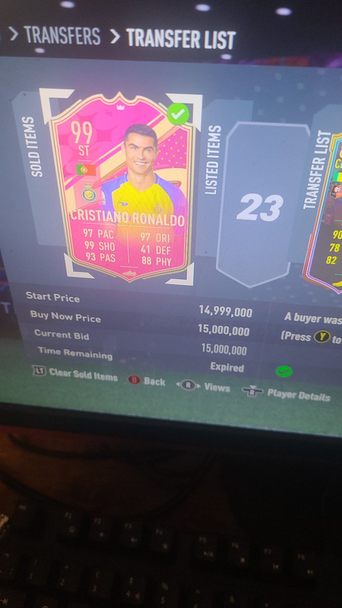 Alex85097353's tweet photo. @Citycould @FUT_Rory 🤝 https://t.co/5xjYJmhzJQ