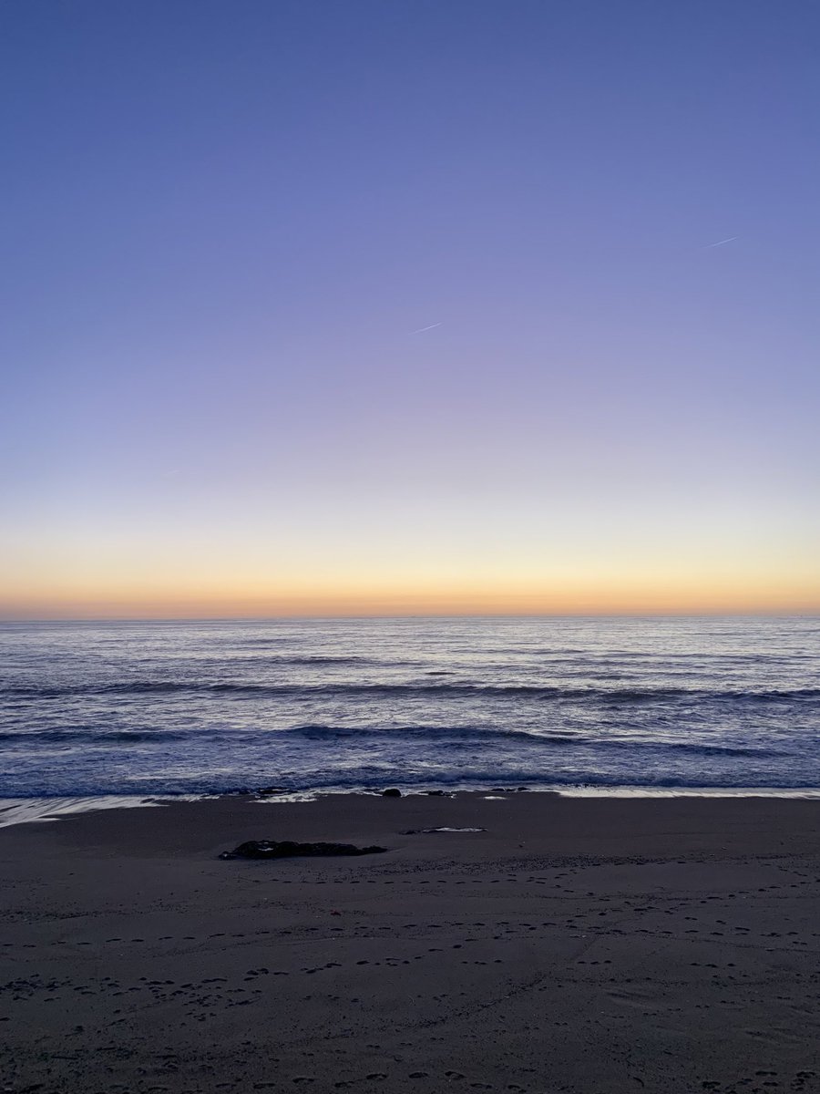 praia à noite >>>>>>