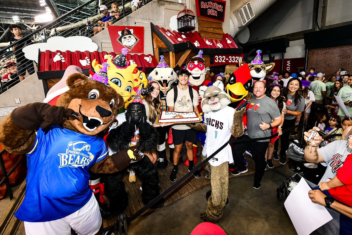 The best birthdays are spent with your closest friends and boy am I lucky for having so many amazing ones come celebrate mine today! 🥰