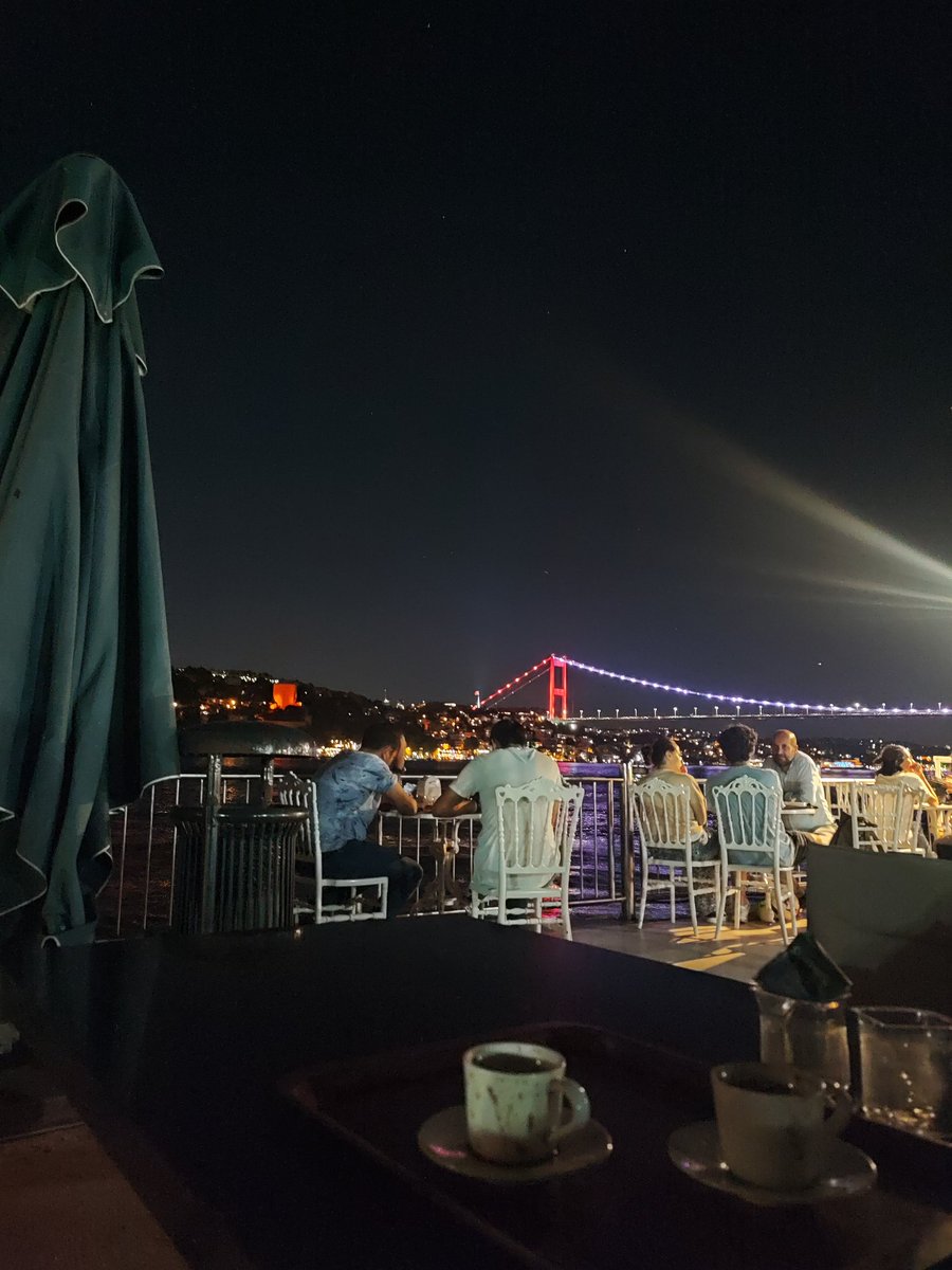 Ztrkk53's tweet photo. 🌉 #İstanbul https://t.co/qTc5rmTBsl
