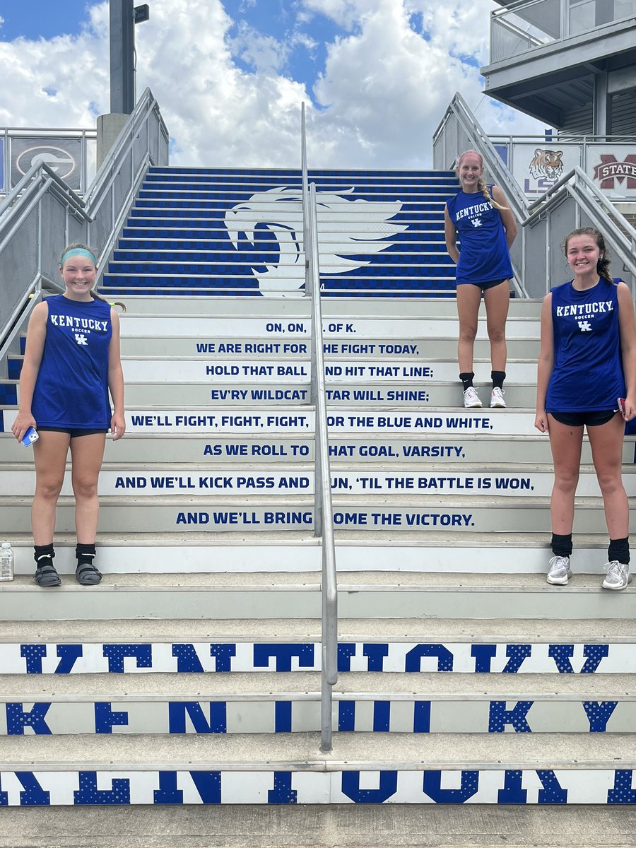 avery_mullins08's tweet photo. Had a great weekend in Lexington at the University of Kentucky ID camp! Lots of good competition and learning opportunities. Cant wait for the next one! #UniversityofKentucky #Identificationcamp #UKwomensSoccer @UKWomensSoccer https://t.co/gAkn8h727o