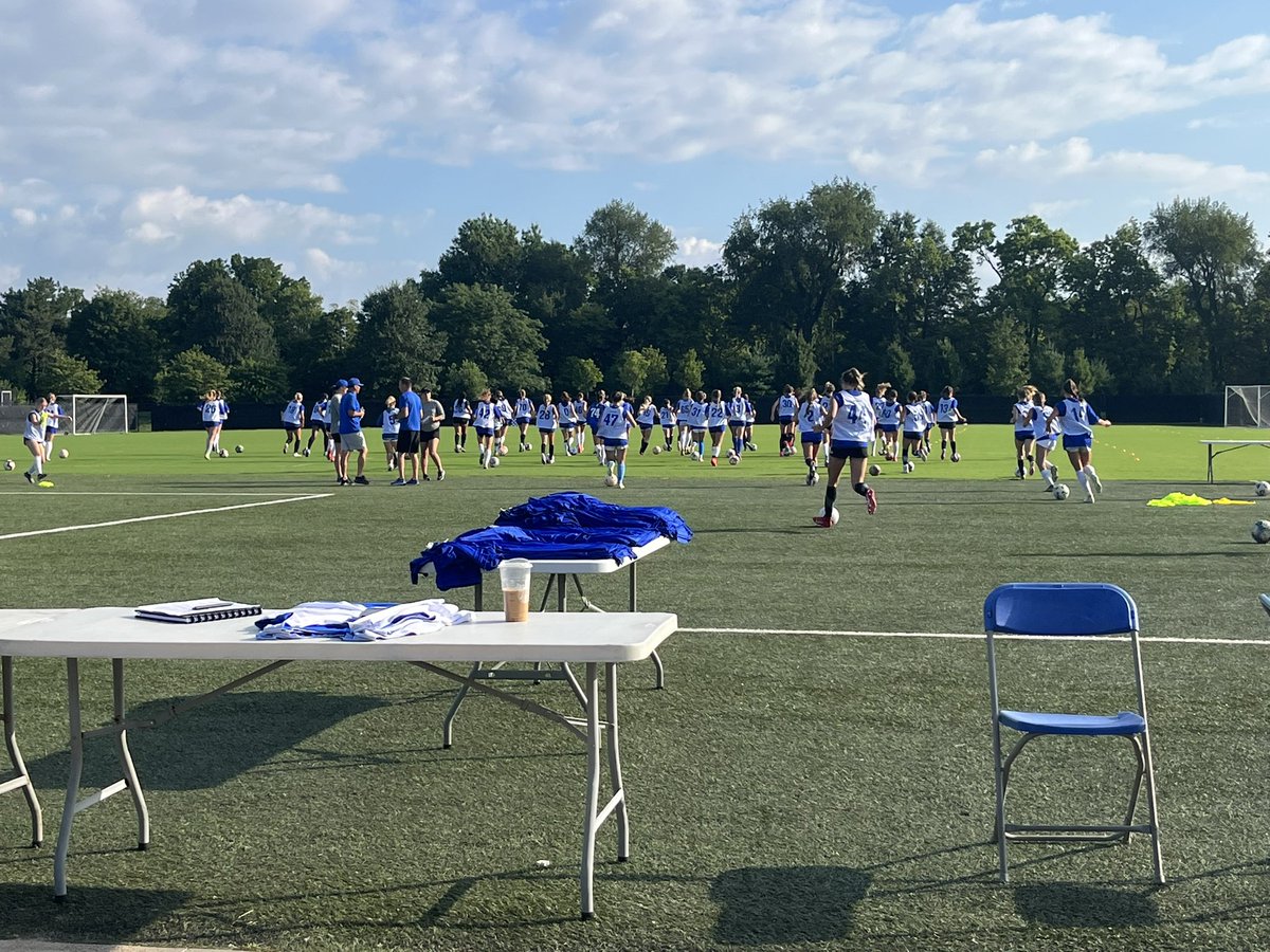 avery_mullins08's tweet photo. Had a great weekend in Lexington at the University of Kentucky ID camp! Lots of good competition and learning opportunities. Cant wait for the next one! #UniversityofKentucky #Identificationcamp #UKwomensSoccer @UKWomensSoccer https://t.co/gAkn8h727o
