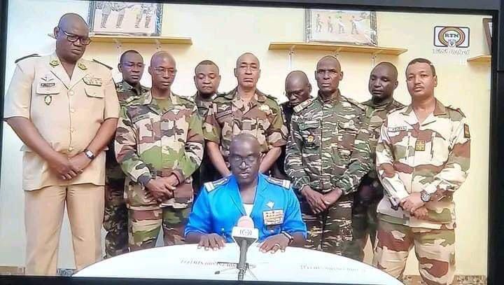 Situation politique au Niger - Les nouvelles autorités suspendent avec effet immédiat, l'exportation de l'or et de l'uranium vers la France (communiqué du CNSP 30/07/2023).
