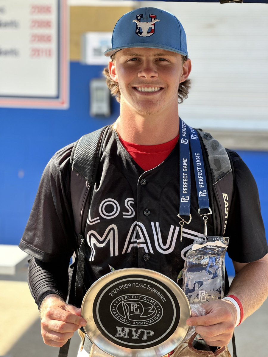 baseball_zane10's tweet photo. Couldn’t have been blessed with a better ending to my summer.Grateful to @CokerU_Baseball for my 1st official offer.Finished off the summer with a ship, MVP, and 3 run homer. Thanks you @JPridgen1644. https://t.co/PRyTh61fM8