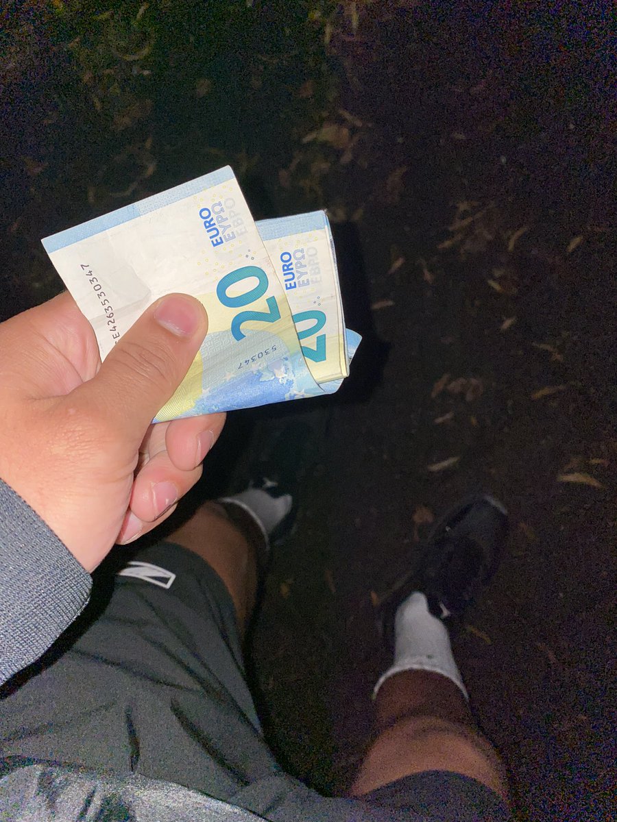 FarsArian's tweet photo. Gerade ist ein Zahlsklave vor meine Haustür gefahren und hat abgedrückt😅. Macht euch an die Arbeit und bringt mir euer hart erarbeitetes Geld ihr LOSER! #zahlsklave #cashpig #cashsklave #paypig #findom #cashango #geldherr #cashslave #zahlfotze #zahlnutte #payme #zahlundgeh https://t.co/26uzHnCHfB