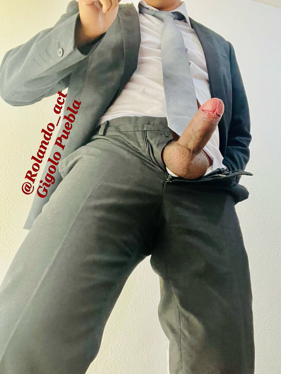 Rolando_act's tweet photo. Gustas 🍆❓ ofrezco excelente compañía, discreción y buen sexo. INFO MD https://t.co/T7A8Pjvbgg